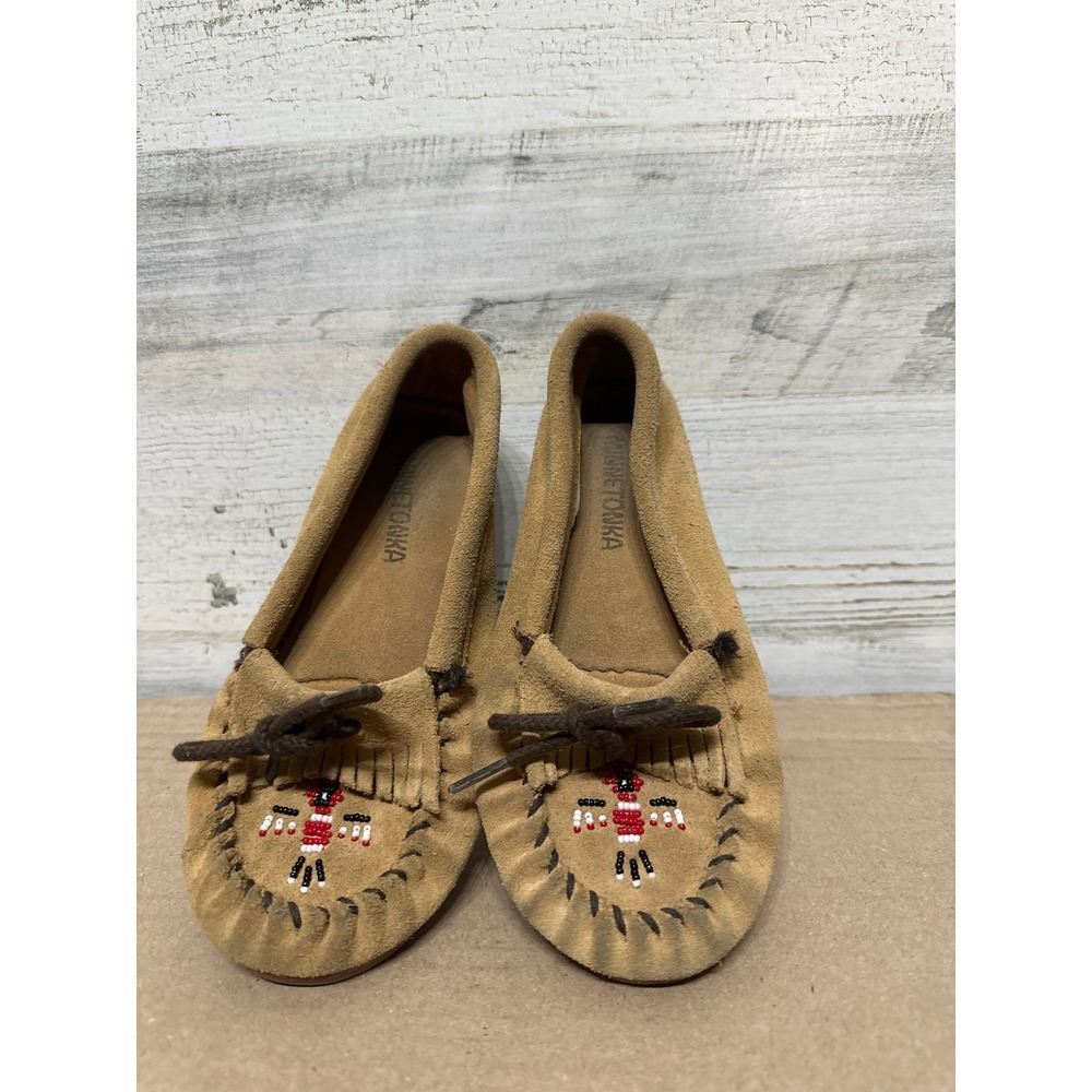 Minnetonka Thunderbird Moccasins Girls Size 2 Tan Beaded Suede